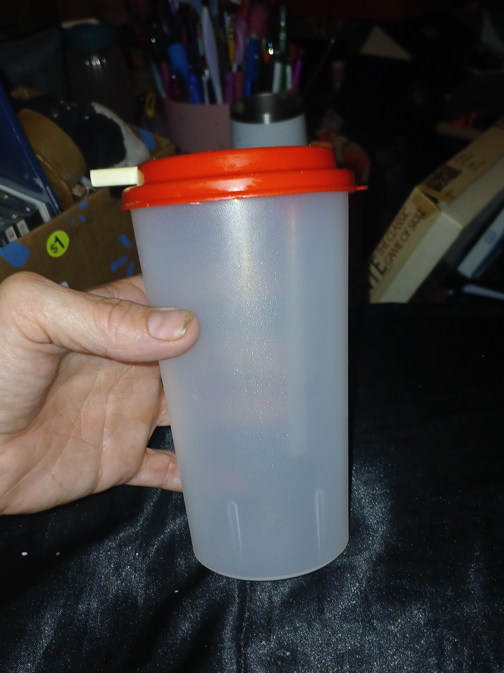 Rubbermaid Clear Shaker Cup with Red Lid And White Sip Lid